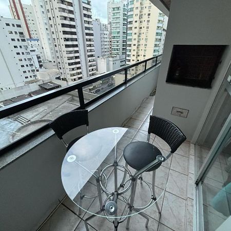 Ferienwohnung Apartamento 2 Quartos Central Diferenciado Balneário Camboriú Exterior foto