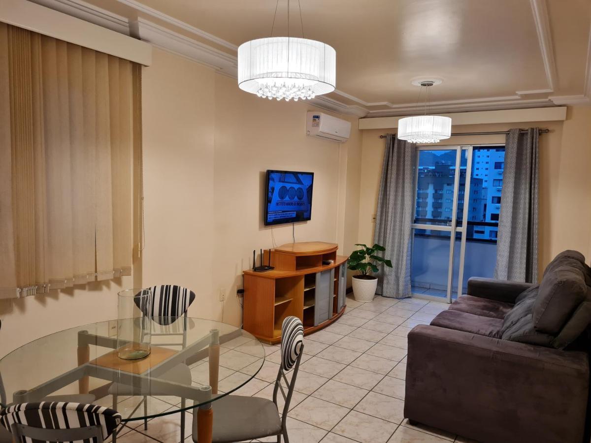 Ferienwohnung Apartamento 2 Quartos Central Diferenciado Balneário Camboriú Exterior foto