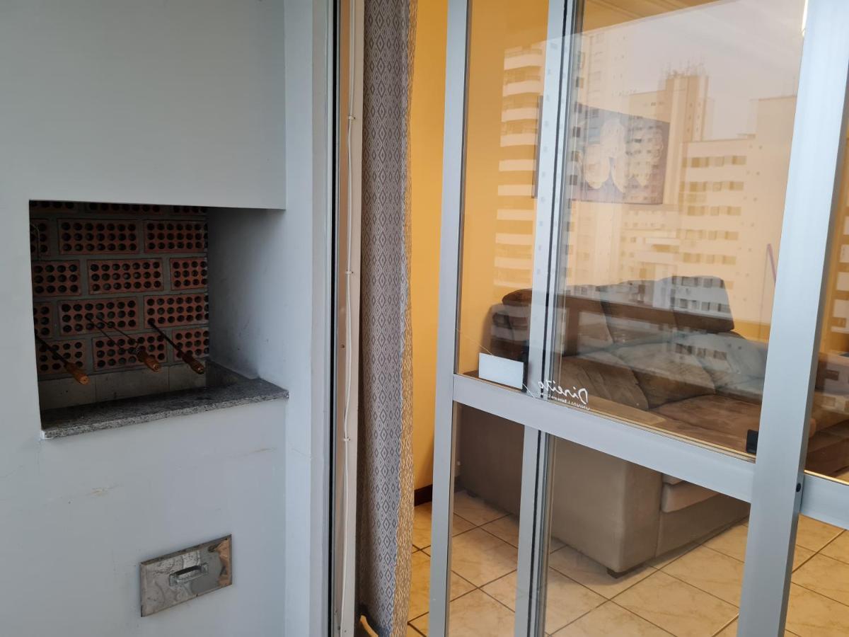 Ferienwohnung Apartamento 2 Quartos Central Diferenciado Balneário Camboriú Exterior foto