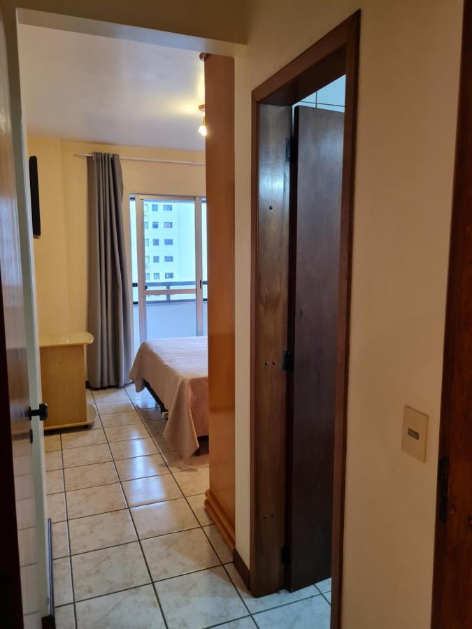Ferienwohnung Apartamento 2 Quartos Central Diferenciado Balneário Camboriú Exterior foto