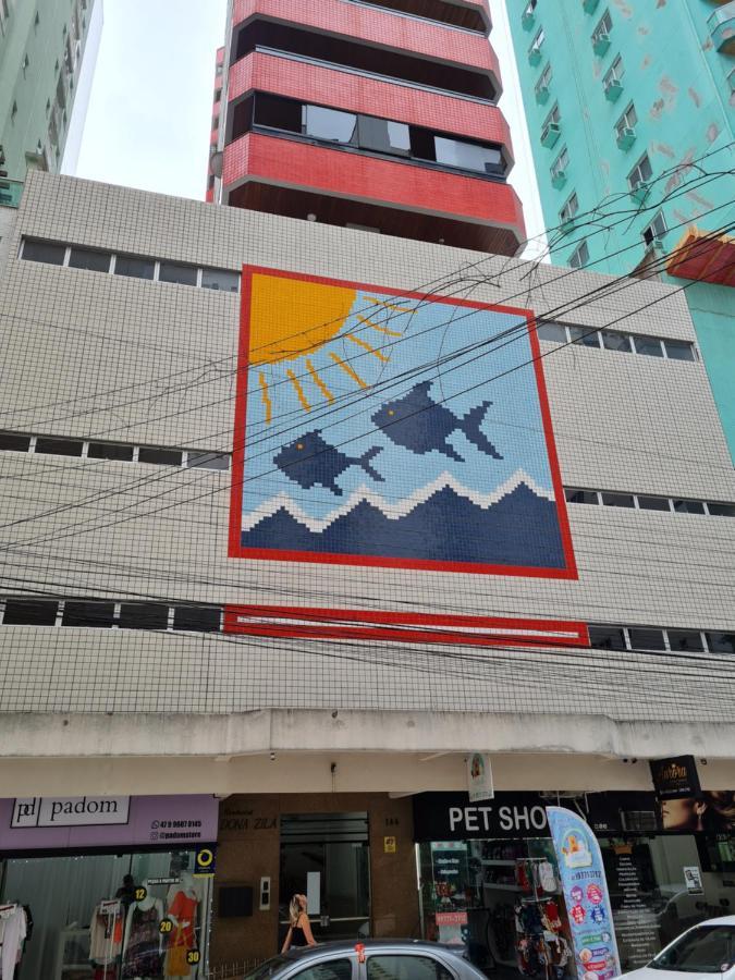 Ferienwohnung Apartamento 2 Quartos Central Diferenciado Balneário Camboriú Exterior foto